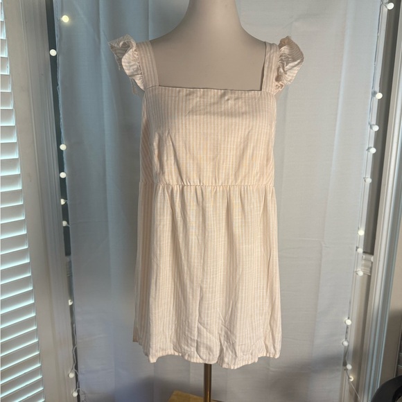 Isabel Maternity by Ingrid & Isabel Striped Cream Blouse Large - Picture 1 of 7